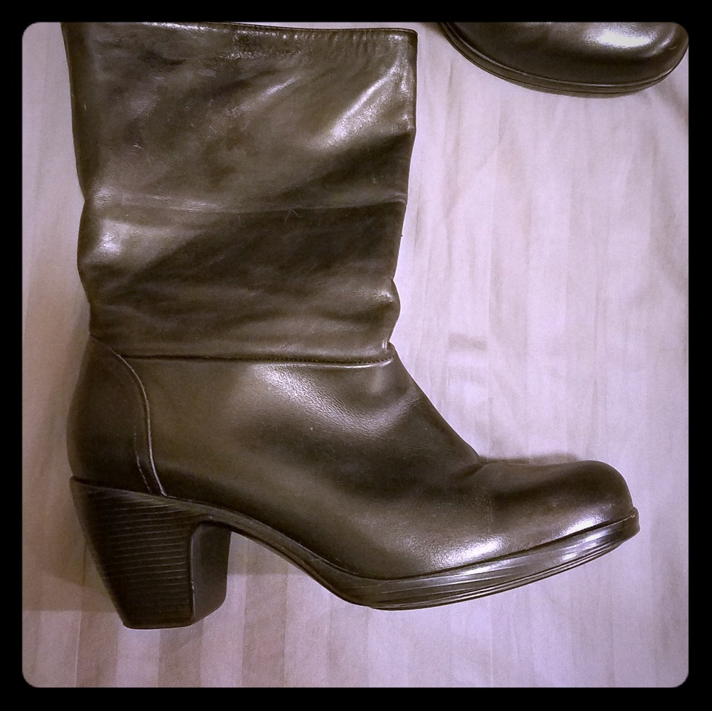 Dansko Black Leather Boots size 40
